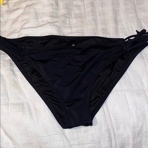 Black target bikini bottom size XL NWT